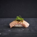 252. Laks Tataki Med Forårsløg, Teriyaki Sauce